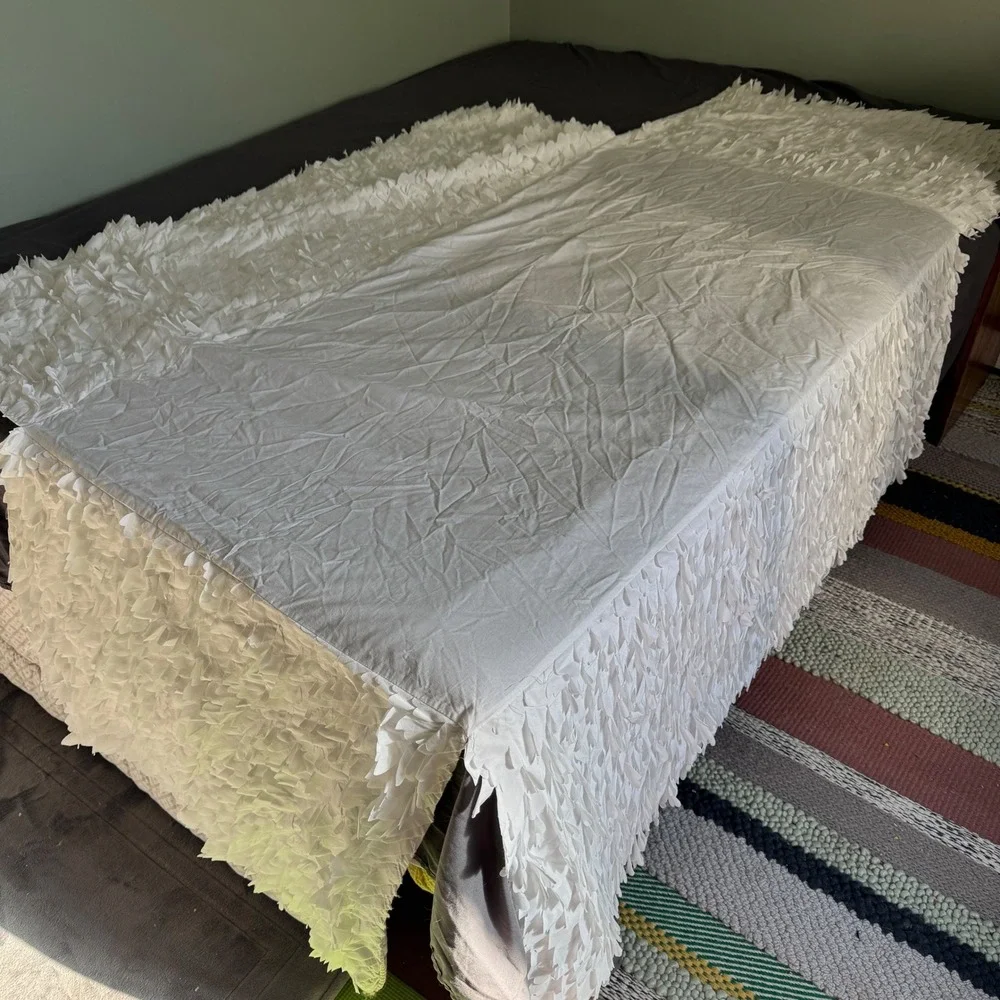 Pottery Barn Kid Crib Skirt Ruffle Petal White Cotton Blend Toddler Baby Nursery